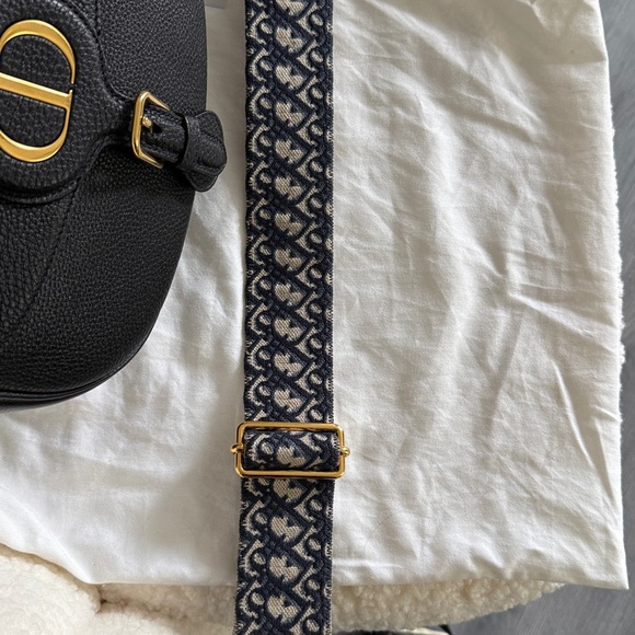 Dior Bobby Bag - Picture 11 of 13